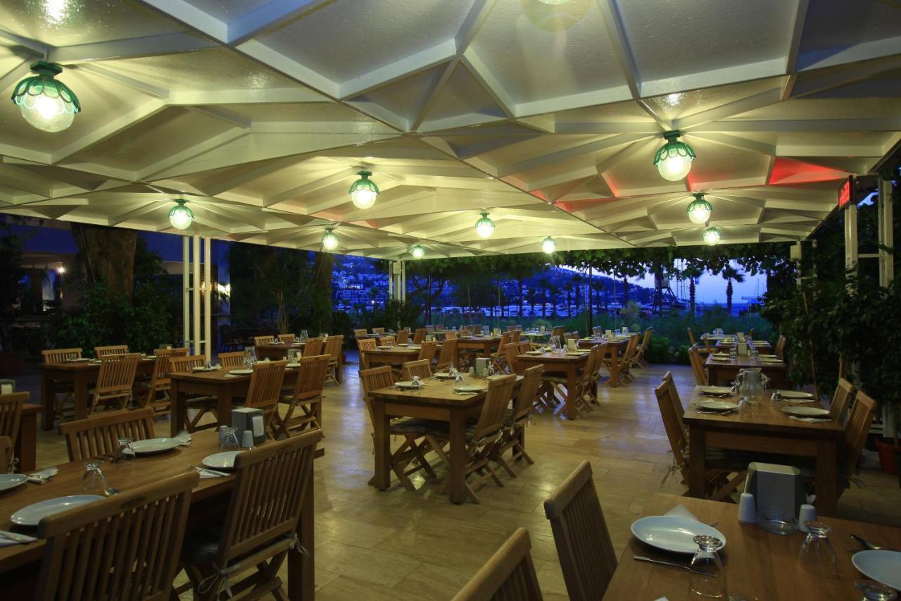 Catamaran Hotel Gündoğan Esterno foto